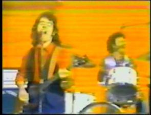 Badfinger on American Bandstand, 1979 (Look Out California)