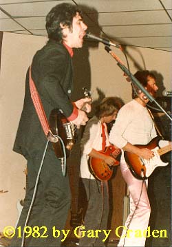 Tommy Evans (left), Donnie Dacus (far back), Reed Kailing (right), October 20, 1982