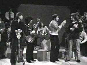 band introductions on Hits A Go Go (recorded: March 5, 1970)