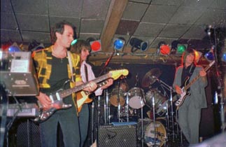 Badfinger with Jeff Alan Ross on rhythm guitar, 1987