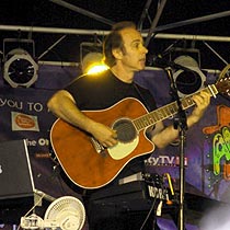 Jeff Alan Ross playing a Badfinger song in Santa Monica