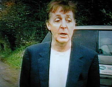 Paul McCartney makes a statement about the death of George Harrison